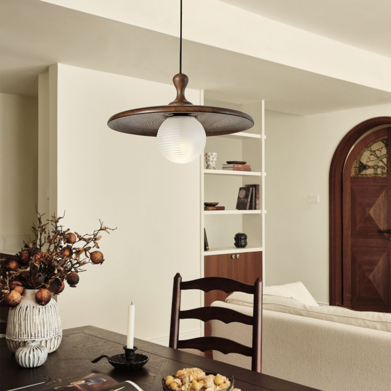 设计师饭厅灯吊灯吧台飞碟灯实木法式中古覆古侘寂风圆餐桌茶室灯