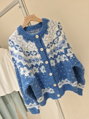 Unique design宝蓝色毛衣外套女2025冬季新款法式慵懒风针织开衫