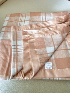 温柔保暖床单床垫 空调房夏凉被盖毯 通用桑蚕丝拉绒纯色毛毯 四季