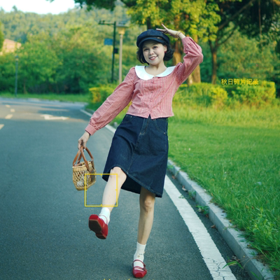 辛西娅自制娃娃领红色格子长袖衬衫秋季正肩短款气质显瘦甜美上衣