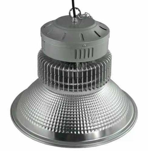 led工矿灯大鲨鱼鳍片散热厂房