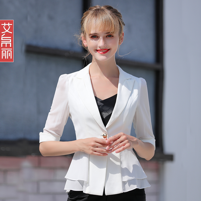雪纺西装外套女春夏薄款2022新款网红宽松休闲白色气质防晒小西服