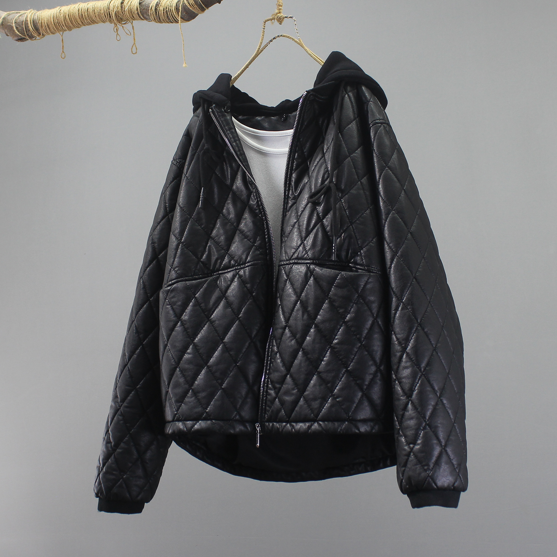 连帽夹棉黑色皮衣PU棉服外套女