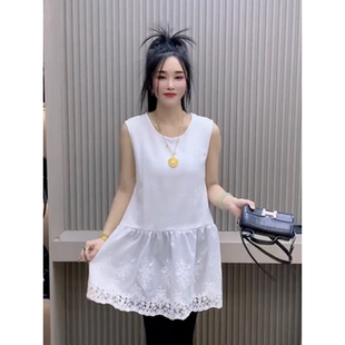 欧货2026春季新款时尚白色刺绣提花蕾丝无袖背心女宽松叠穿打底衫