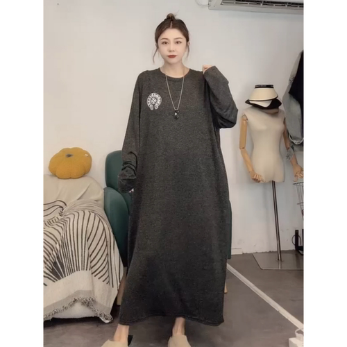 秋季新款字母印花长袖连衣裙女