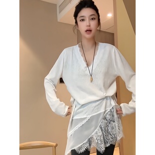 2026春季新款不规则设计下摆纯色蕾丝拼接长袖T恤女时尚气质上衣