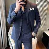 藏青色