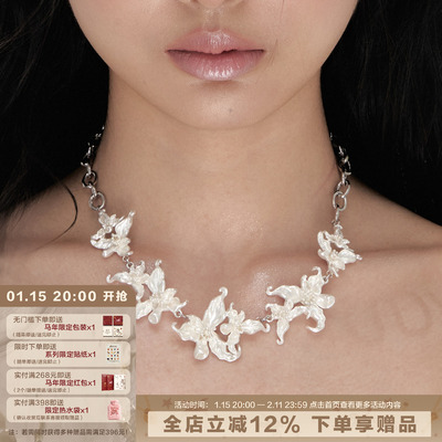 纯白鸢尾花项链小众设计配饰女