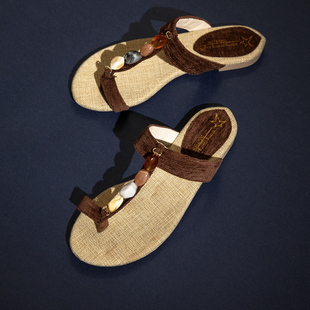 得足少女 2025新品「大地契约」原创幸运石亚麻夹趾外穿平底拖鞋