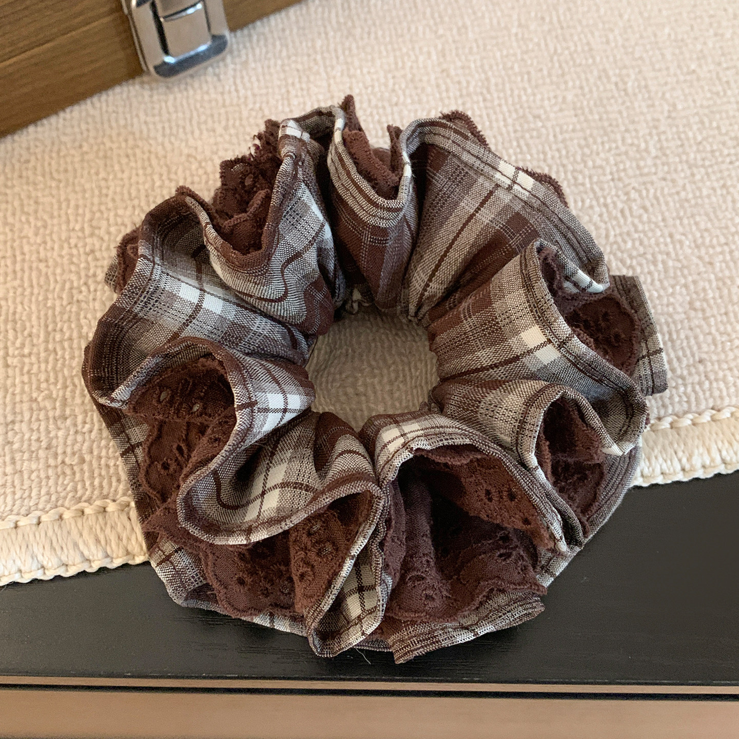 韩系复古咖啡色格纹蕾丝四层大肠发圈女高级感超大扎头发头绳头饰,饰品/流行首饰/时尚饰品新,发饰,淘宝优惠券,粉丝福利购,淘宝优惠卷