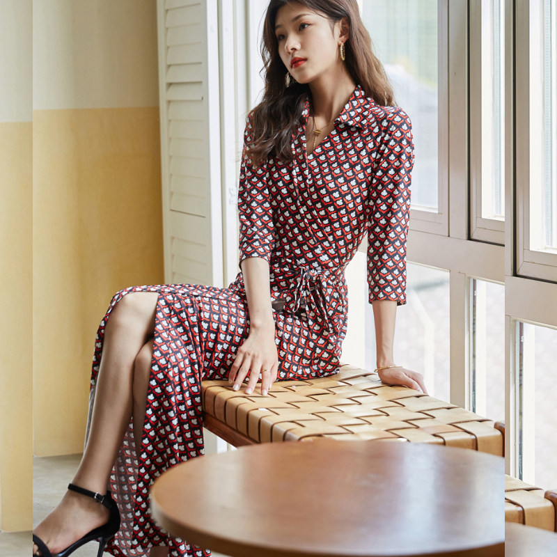 PG DVF连衣裙2023春夏装新款红色复古白枫叶有领长款v领裹身裙女
