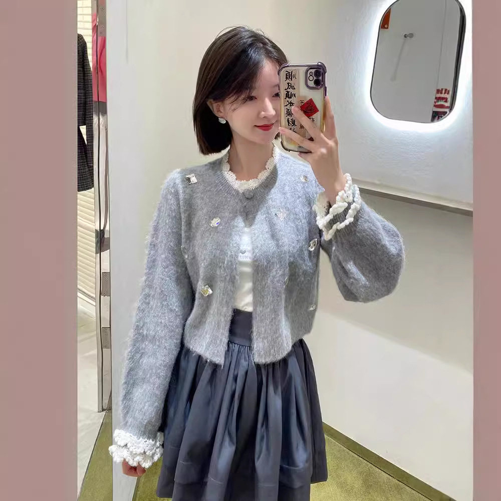 maSande衣莉秋冬新款法式减龄甜美蕾丝拼接镶钻开衫吊带搭配针织