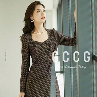 知恩GCCG正品春秋复古老花宫廷风磨毛焦糖长袖连衣裙精致优雅3925
