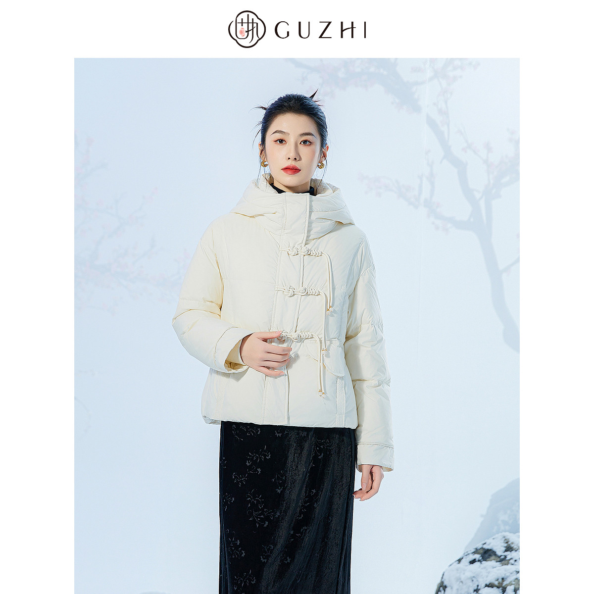 固执冬季新款新中式连帽高领流苏保暖鸭绒短款羽绒服外套女装