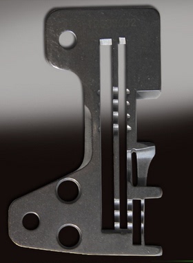 宝狮SH6003 6000拷边机三线针板TP603032 锁边车三线针板