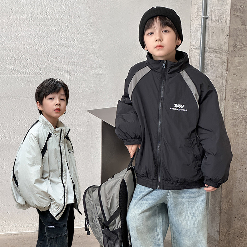 男童外套2025秋冬新款儿童加绒保暖夹克户外冲锋衣男孩冬装上衣潮