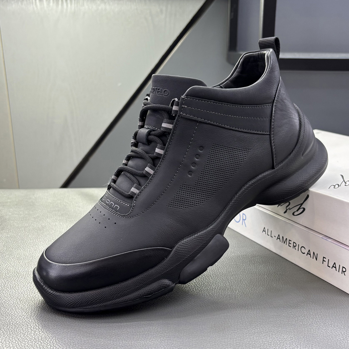 断码捡漏男鞋秋冬季新款中帮真皮加绒休闲鞋男士轻便厚底运动棉鞋,流行男鞋,时尚休闲鞋,淘宝优惠券,粉丝福利购,淘宝优惠卷