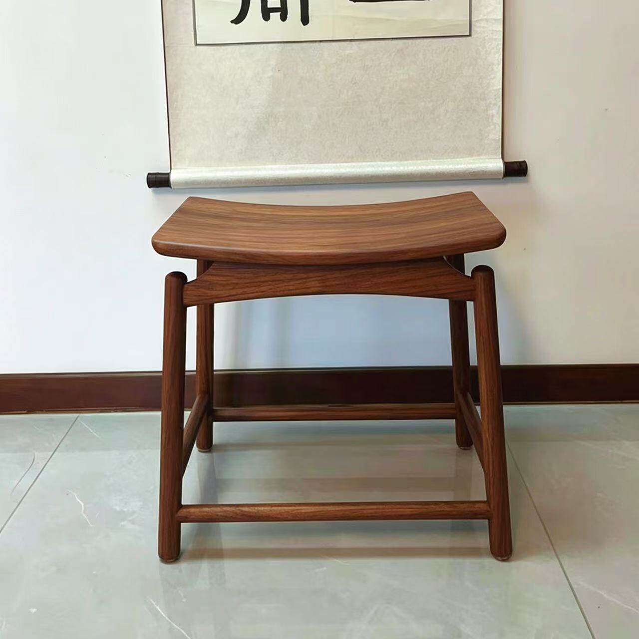 北美黑胡桃木马鞍凳 新中式全榫卯凳 家用实木矮凳茶室茶凳化妆凳