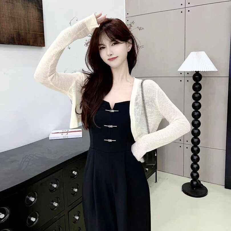 百搭官方旗舰店正品竹节卡卡女装