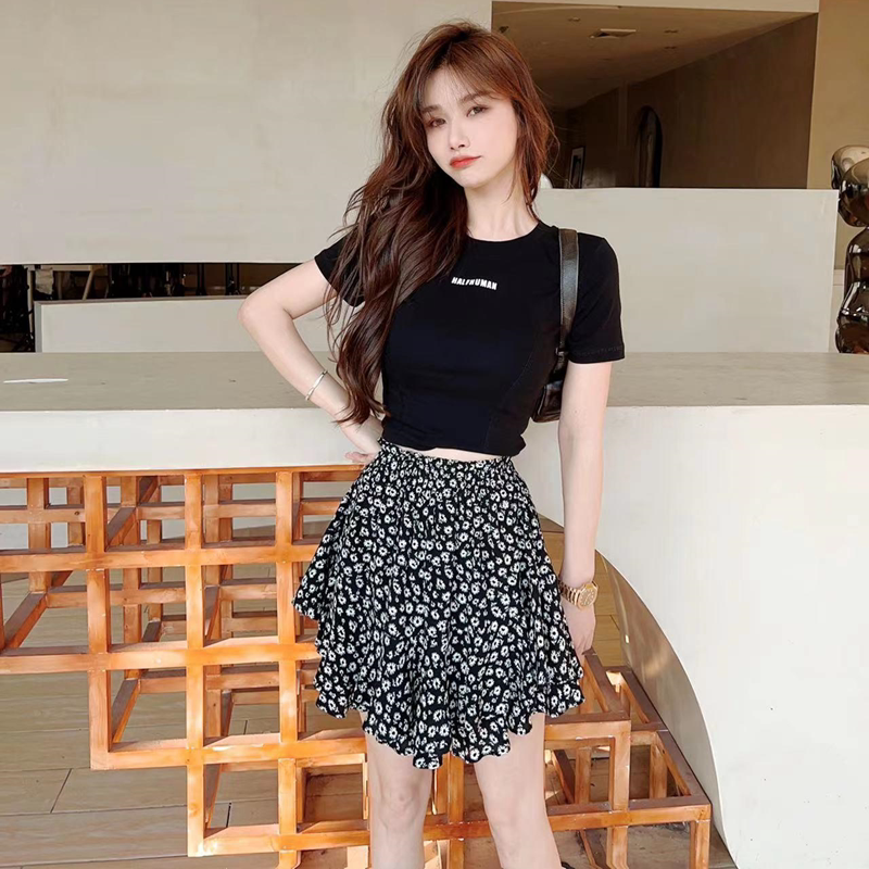 卡卡女装官方旗舰正品新款高腰小个子百搭碎花半身裙防走光裙裤女