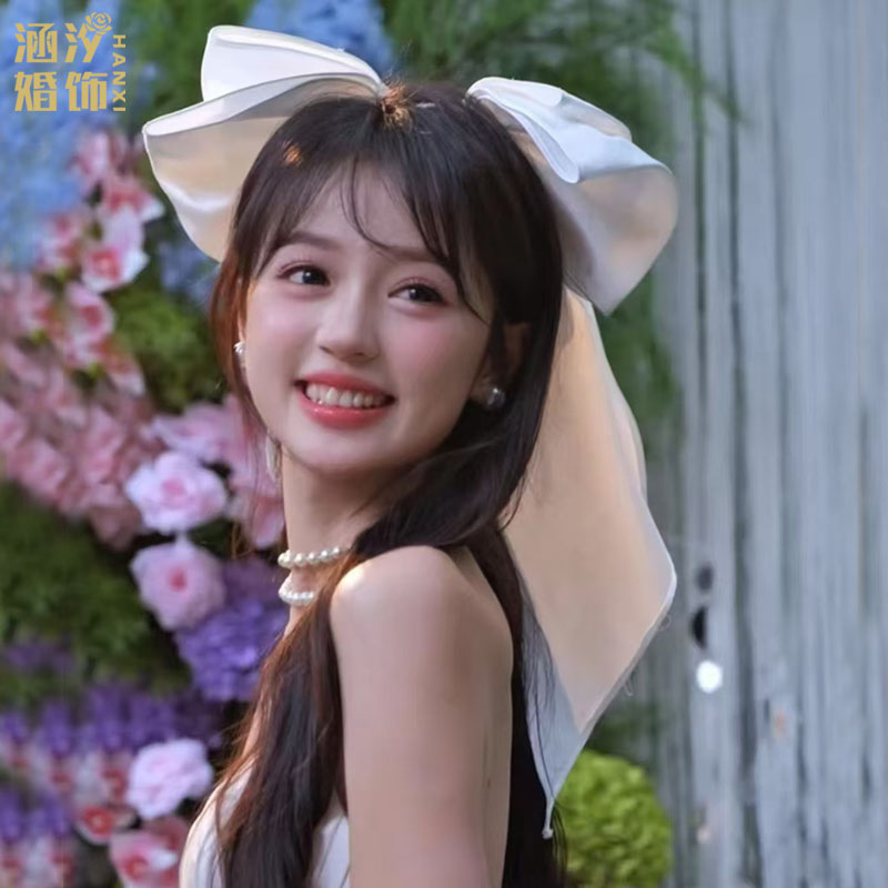 超仙缎面夸张大蝴蝶结发夹