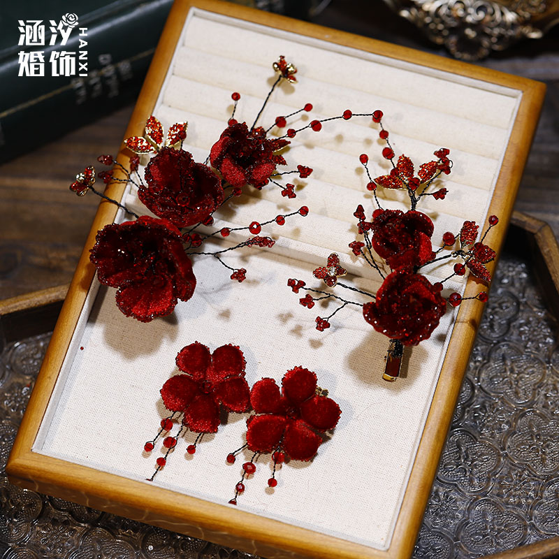 新款酒红色丝绒水晶边夹头饰套装