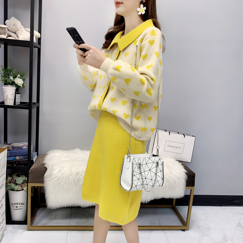 满299.00元可用210元优惠券初秋时尚很仙的两件套女套装毛衣裙
