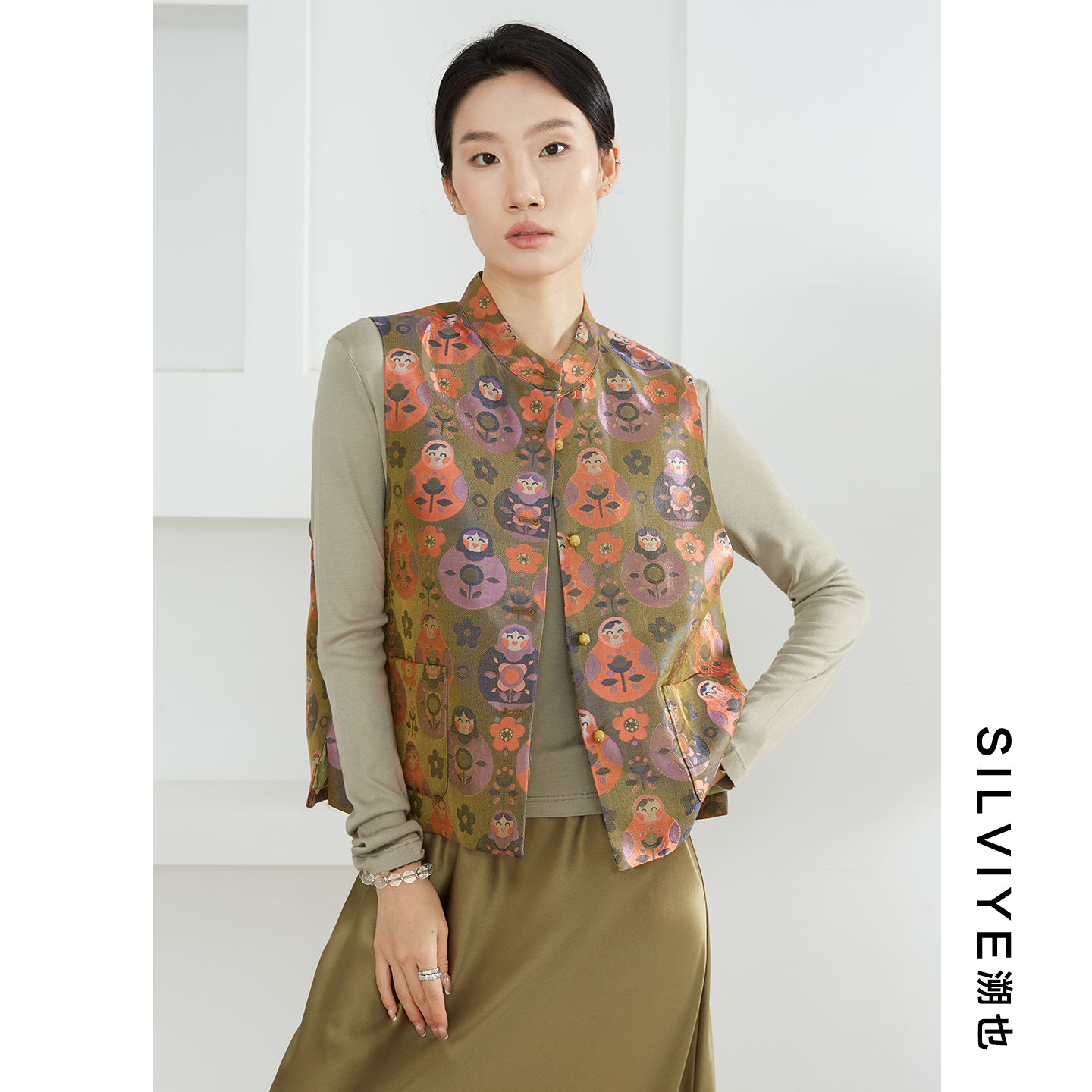 SILVIYE/溯也100%桑蚕丝小福娃蜀锦提花真丝新中式马甲女立领上衣