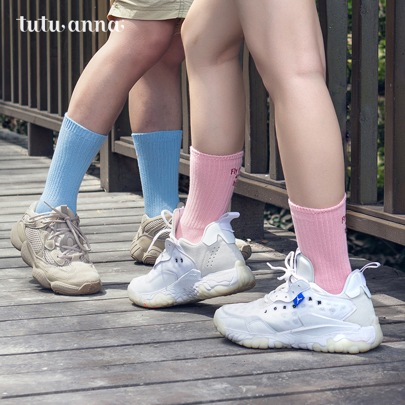 tutuanna运动风男女短袜