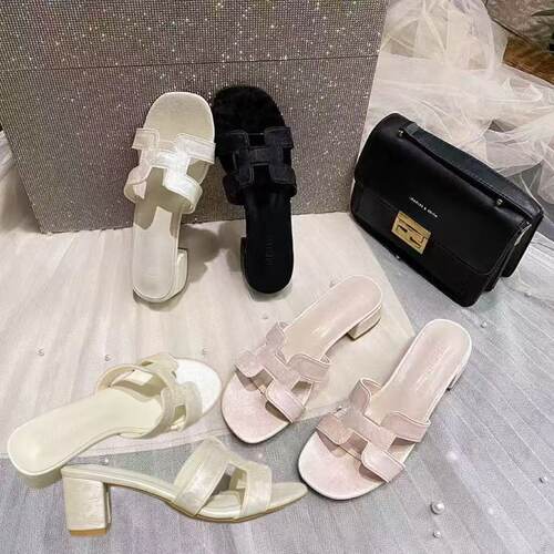 3CM粗跟H拖鞋绸缎一字凉拖