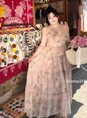 哒头.Studio【夏梦海棠】微胖大码设计感挂脖油画风度假茶连衣裙