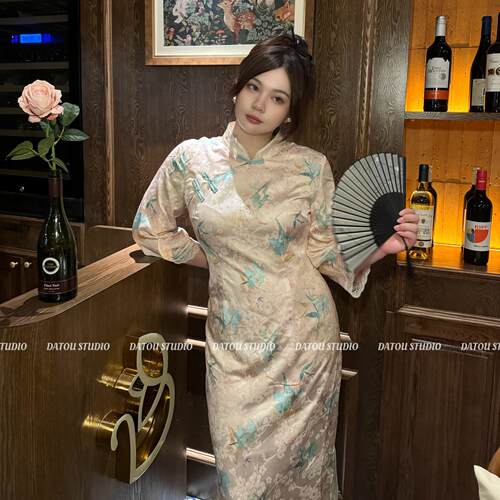 哒头.Studio【画报夫人】微胖mm大码2024改良旗袍设计修身连衣裙
