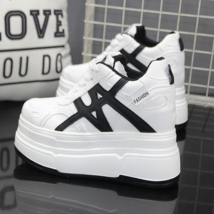 隐形增高14cm休闲加绒小白鞋女厚底松糕鞋内增高运动增高鞋小个子