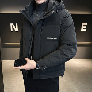轻薄羽绒服男2023新款冬季潮牌短款加厚连帽冬装潮流帅气男士外套