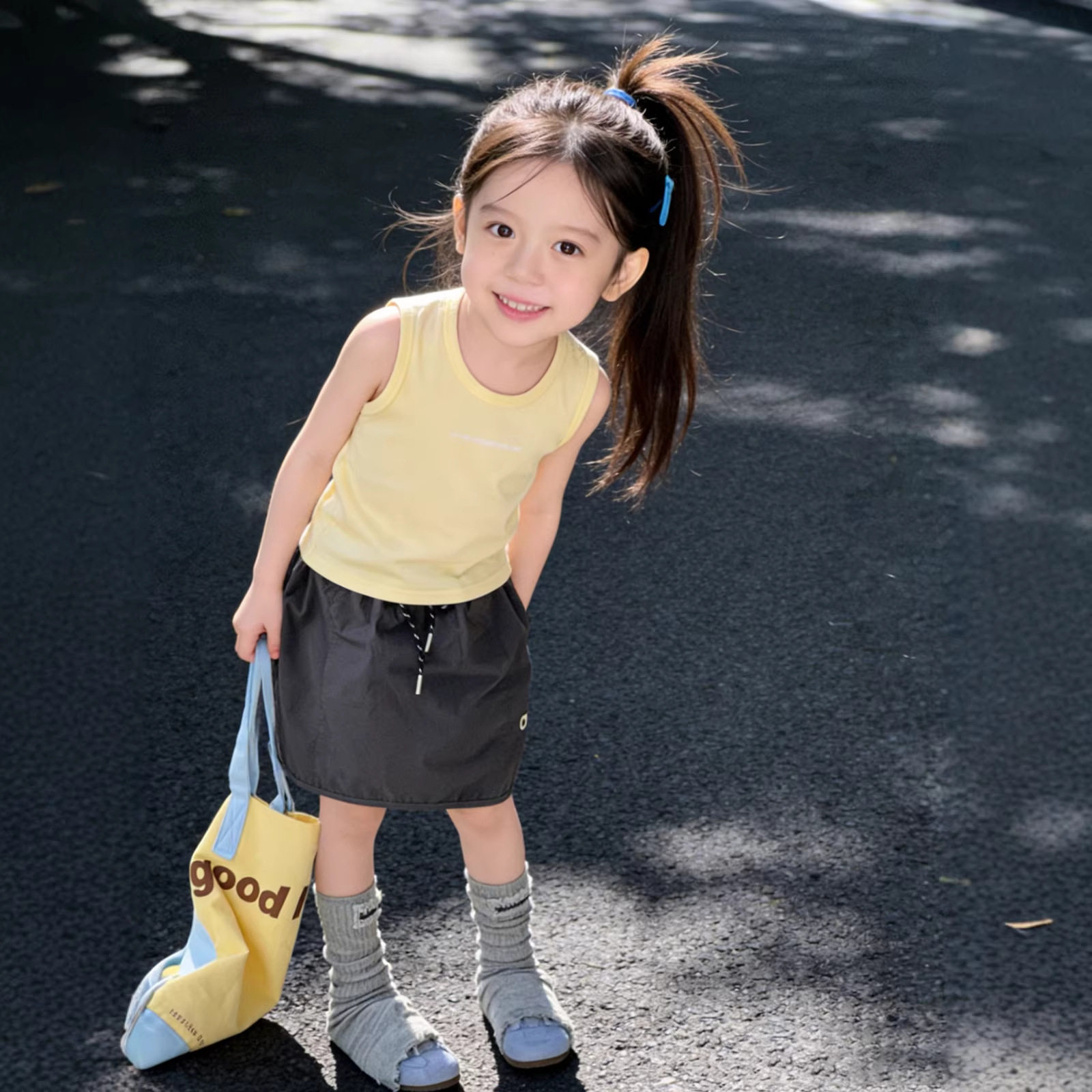 女童背心套装2026新款大童时髦女孩运动洋气夏款儿童短袖炸街夏装