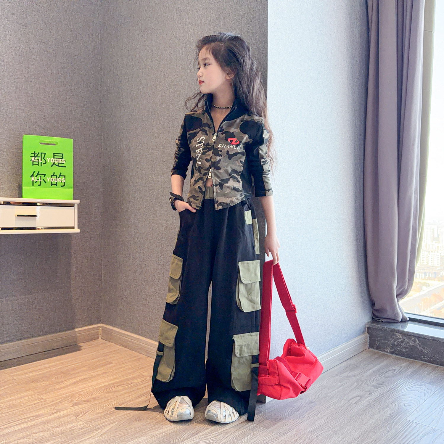 女童春装工装套装2026新款潮酷迷彩开衫外套儿童宽松阔腿裤两件套