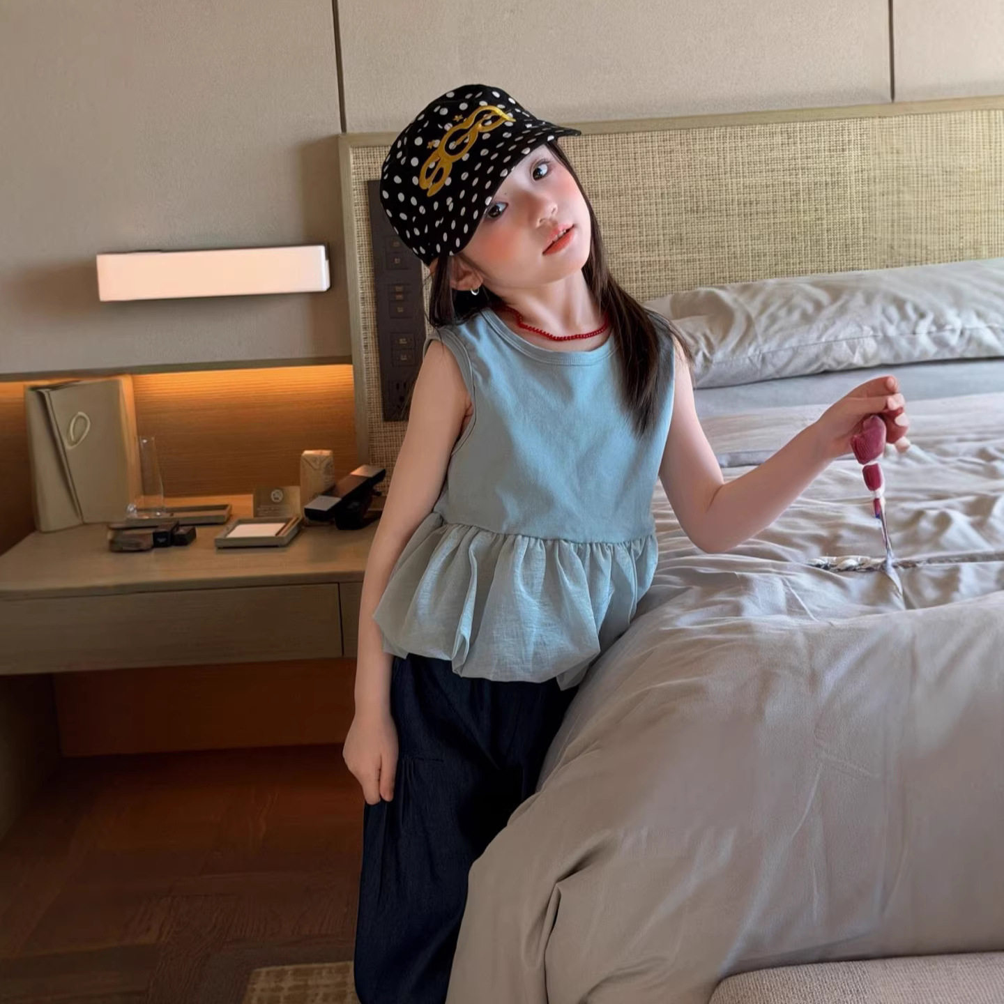 女童韩系无袖娃娃衫套装夏装2026新款儿童洋气背心阔腿牛仔裤两件