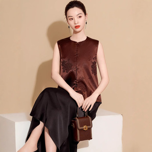 名兰世家官方旗舰店龙迪娘子写2026新款女装新中式国风马甲高级感