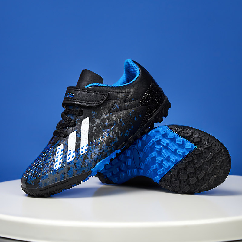 正品新款儿童足球鞋2026男童小学生魔术贴tf碎钉足球耐磨训练球鞋