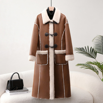 2025秋冬季新款复古风羊羔毛外套女牛角扣皮草中长款皮毛一体大衣