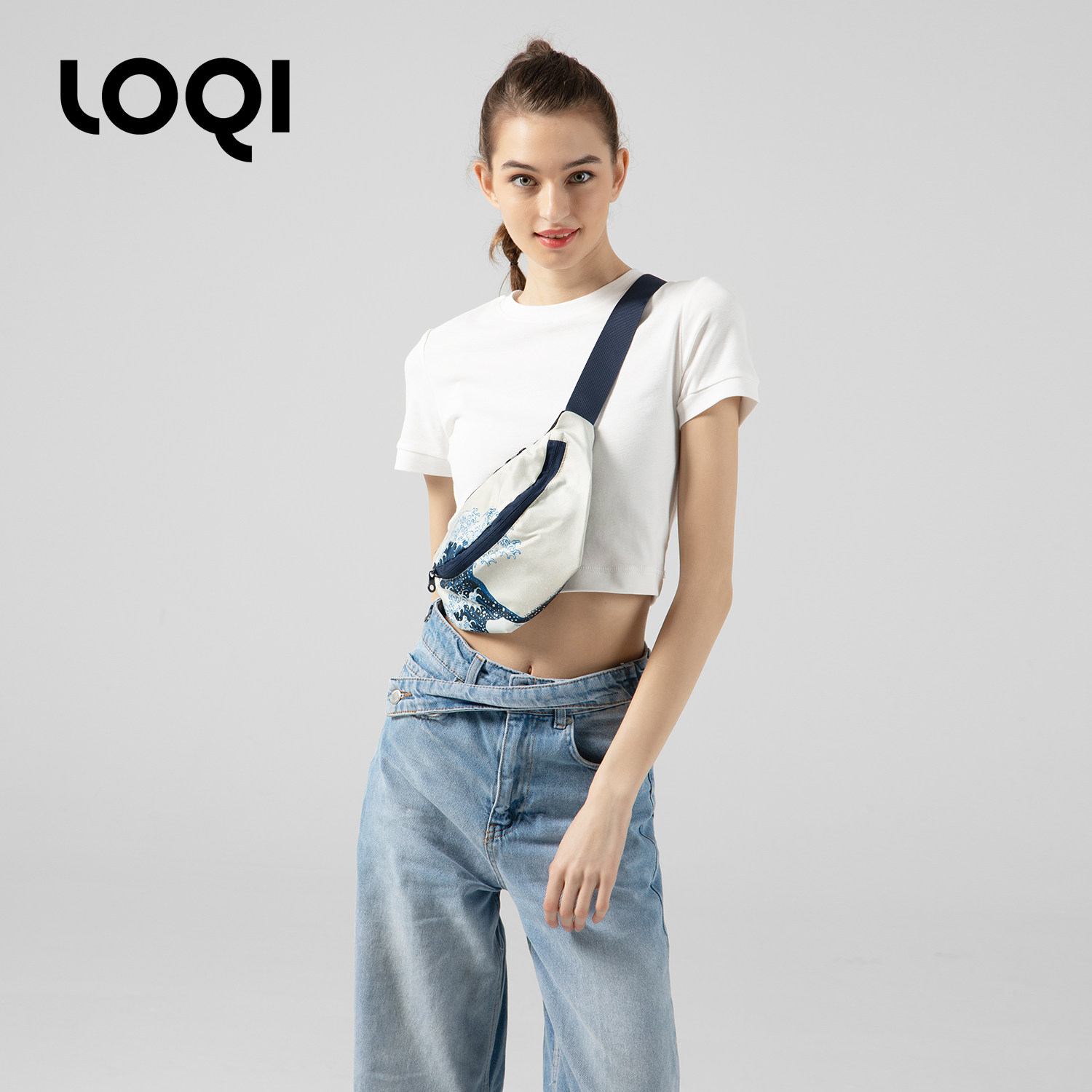 LOQI浮世绘艺术腰包葛饰北斋胸包斜挎小包男女通用 冲浪御殿山,箱包皮具/热销女包/男包,胸包,淘宝优惠券,粉丝福利购,淘宝优惠卷