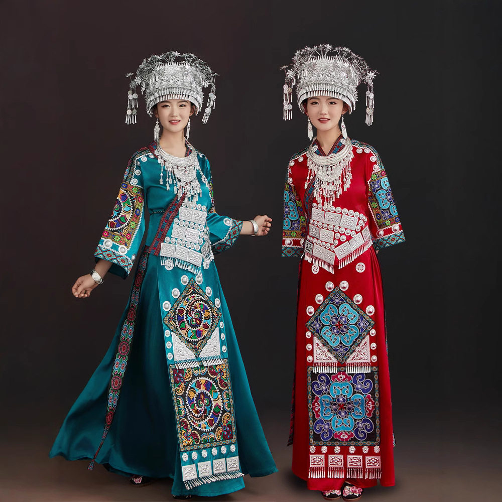 新款少数民族服装女传统苗族服饰贵州苗寨成人长款土家族旅拍套装