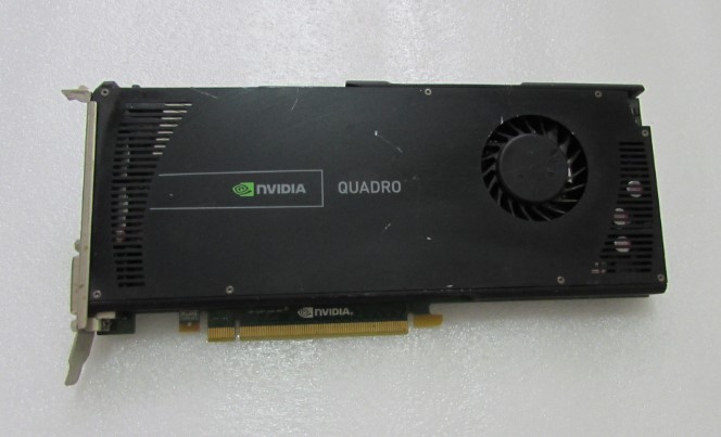 现货Quadro 4000实物图