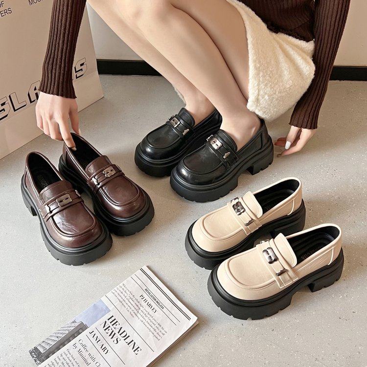 小皮鞋女厚底2026年春季新款松糕鞋单鞋一脚蹬jk女鞋增高乐福鞋