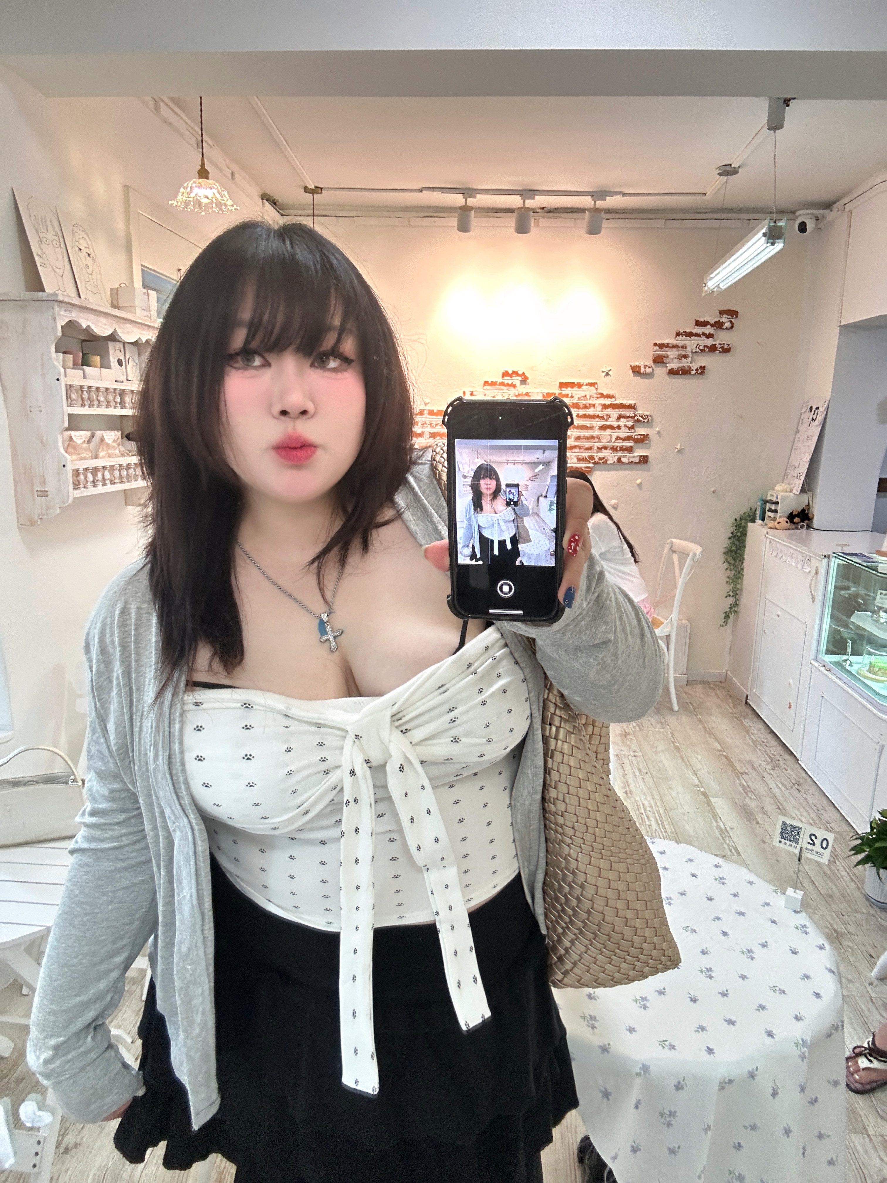 秋新款大码法式复古波点抹胸上衣女设计感小众宽松显瘦长袖两件套