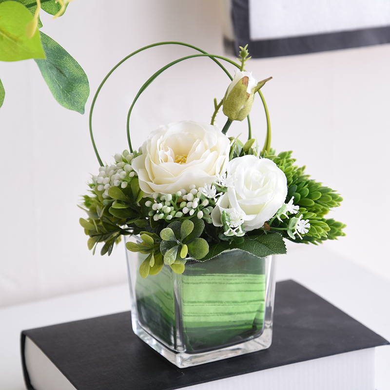 商务小桌花玻璃花瓶花茶几摆件