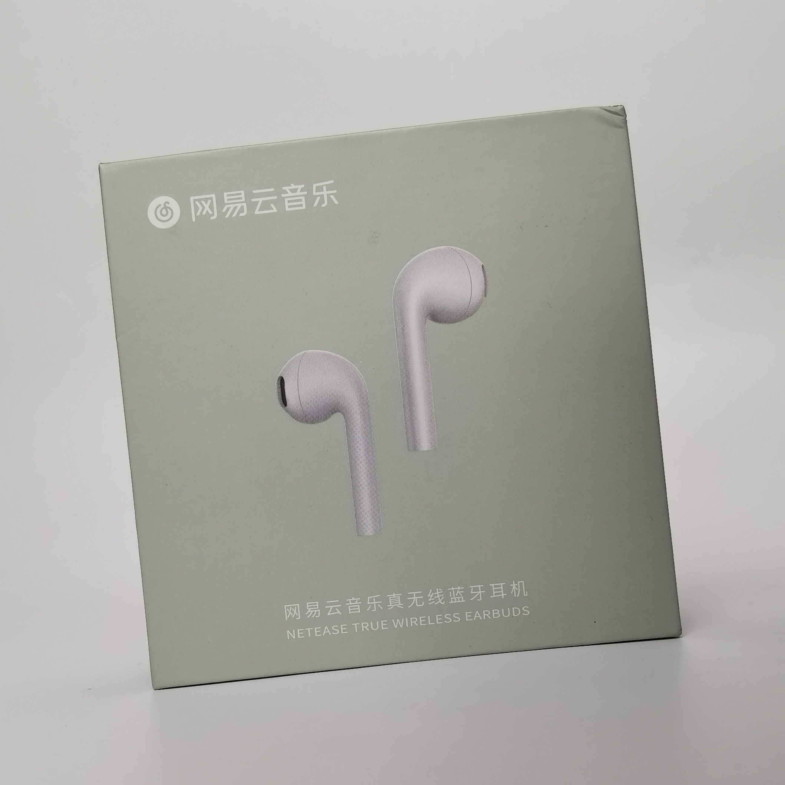 网易云音乐氧气真无线TWS半入耳蓝牙音乐游戏耳机外观瑕疵