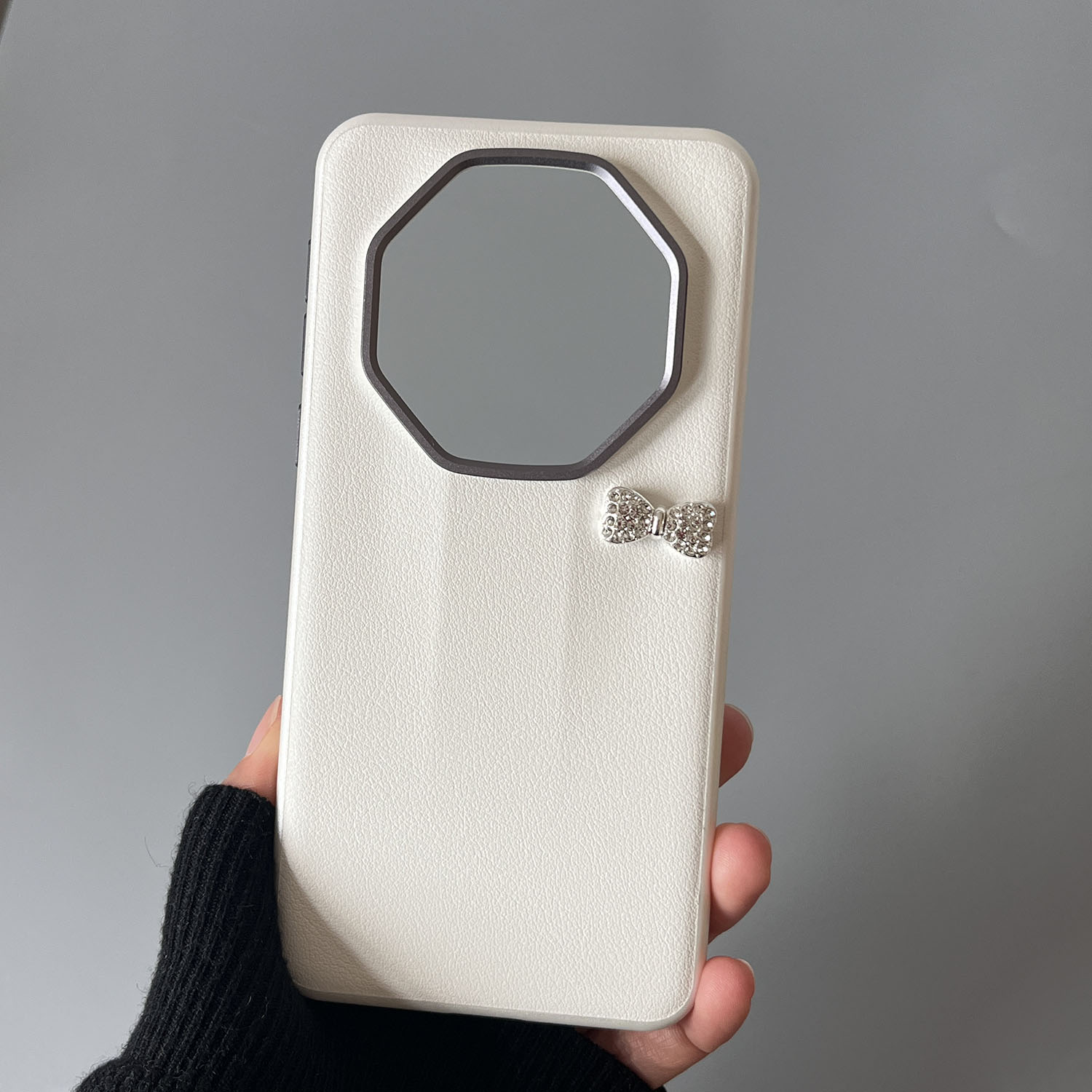 适用mate60RS非凡大师手机壳银色蝴蝶结新款mate60rs保时捷白色皮纹全包防摔保护套mate70rs高级感女款外壳潮