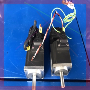 询价 KR13D 100w 三菱J4伺服电机