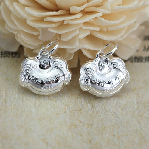 饰品批发S925纯银平安富贵锁吊坠 DIY红绳手链项链配件 手工材料,饰品/流行首饰/时尚饰品新,其他DIY饰品配件,淘宝优惠券,粉丝福利购,淘宝优惠卷